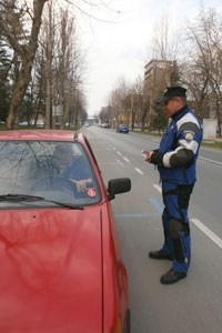 Slika PU_SK/slike/vijesti/prometni policajac/prometni_policajac04.JPG